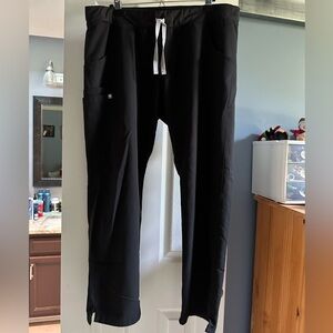 Figs Kade scrub pants